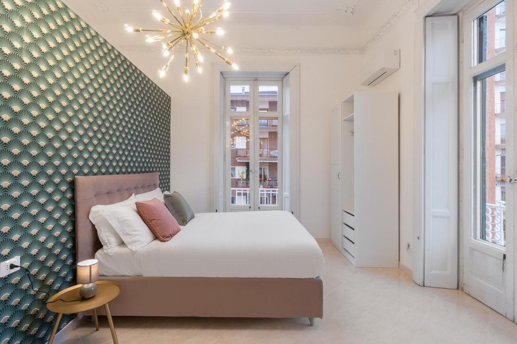 Palazzo Galeoni Luxury Suites Salerno Exteriör bild